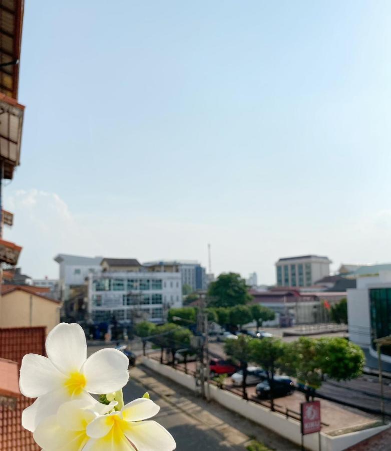 Ali Local Home Vientiane Buitenkant foto