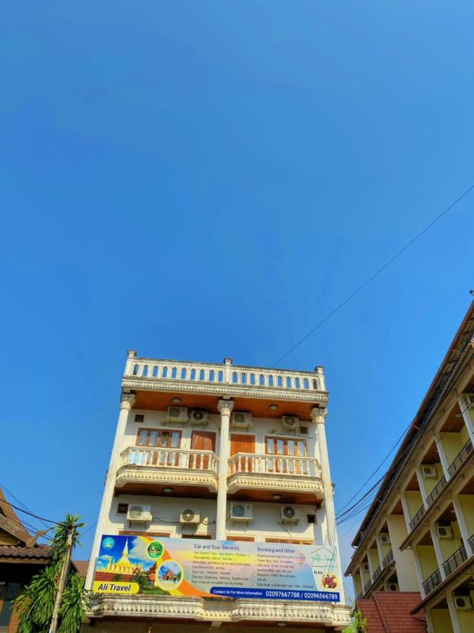 Ali Local Home Vientiane Buitenkant foto