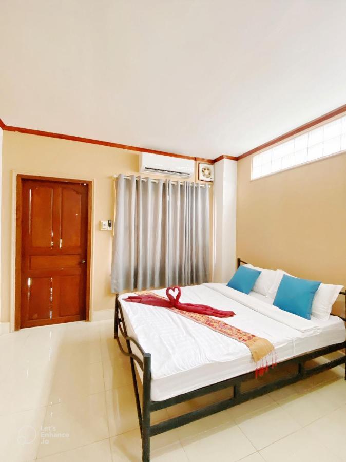Ali Local Home Vientiane Buitenkant foto